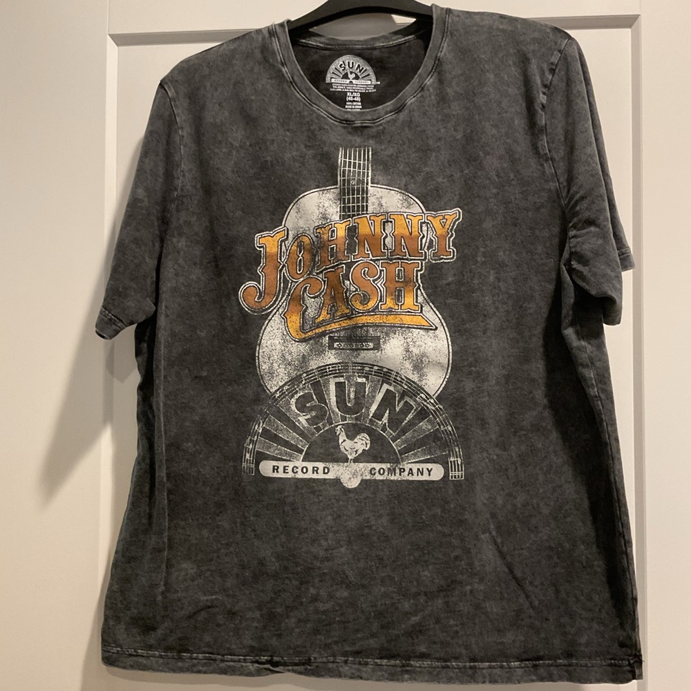 Johnny Cash Vintage Black Guitar Tee Unisex XL